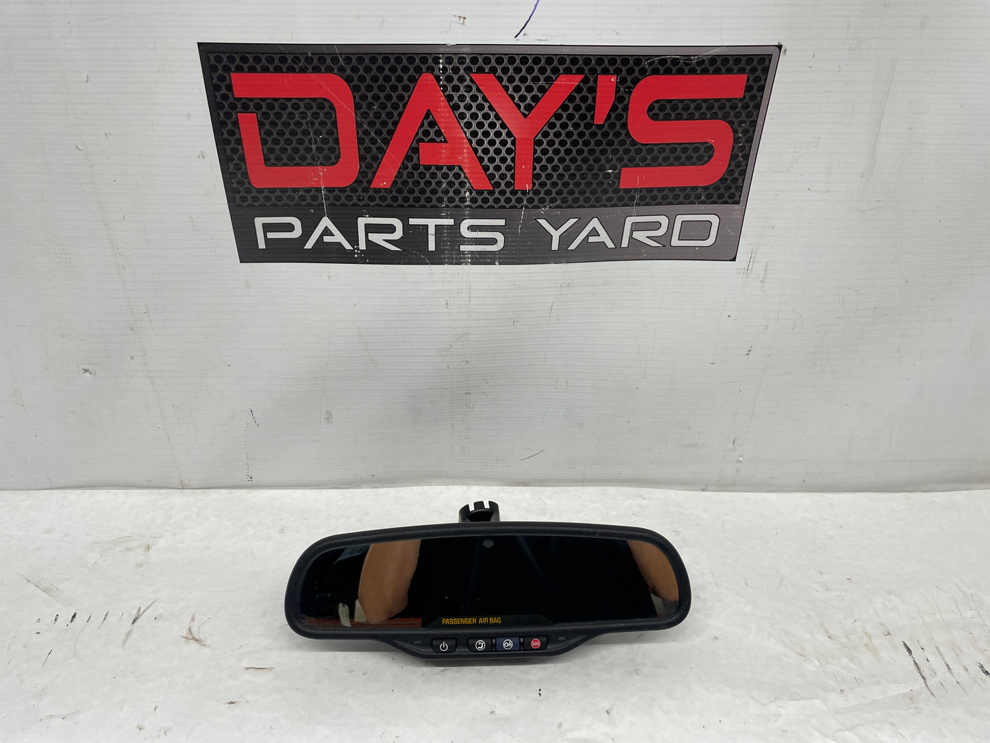 2015 Chevy SS Sedan Rear View Rearview Mirror Auto Dimming & OnStar OEM - Day's Parts Yard