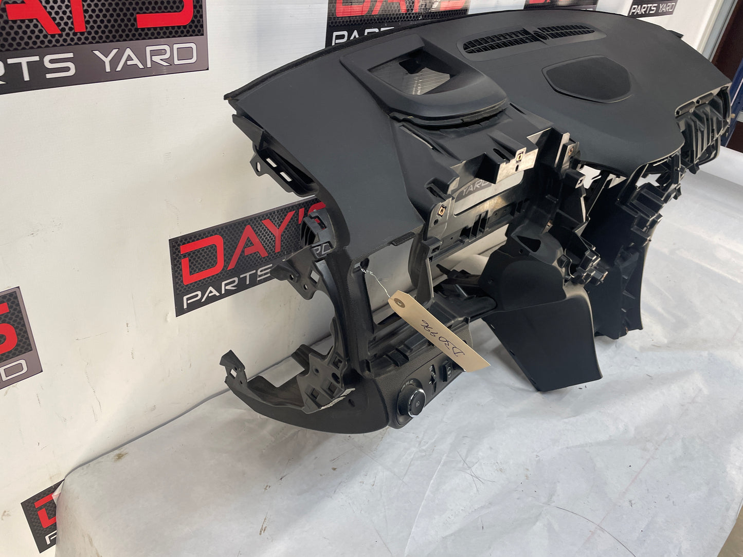 2014 Chevy SS Sedan Dash Pad Instrument Panel Cover OEM - Day's Parts Yard