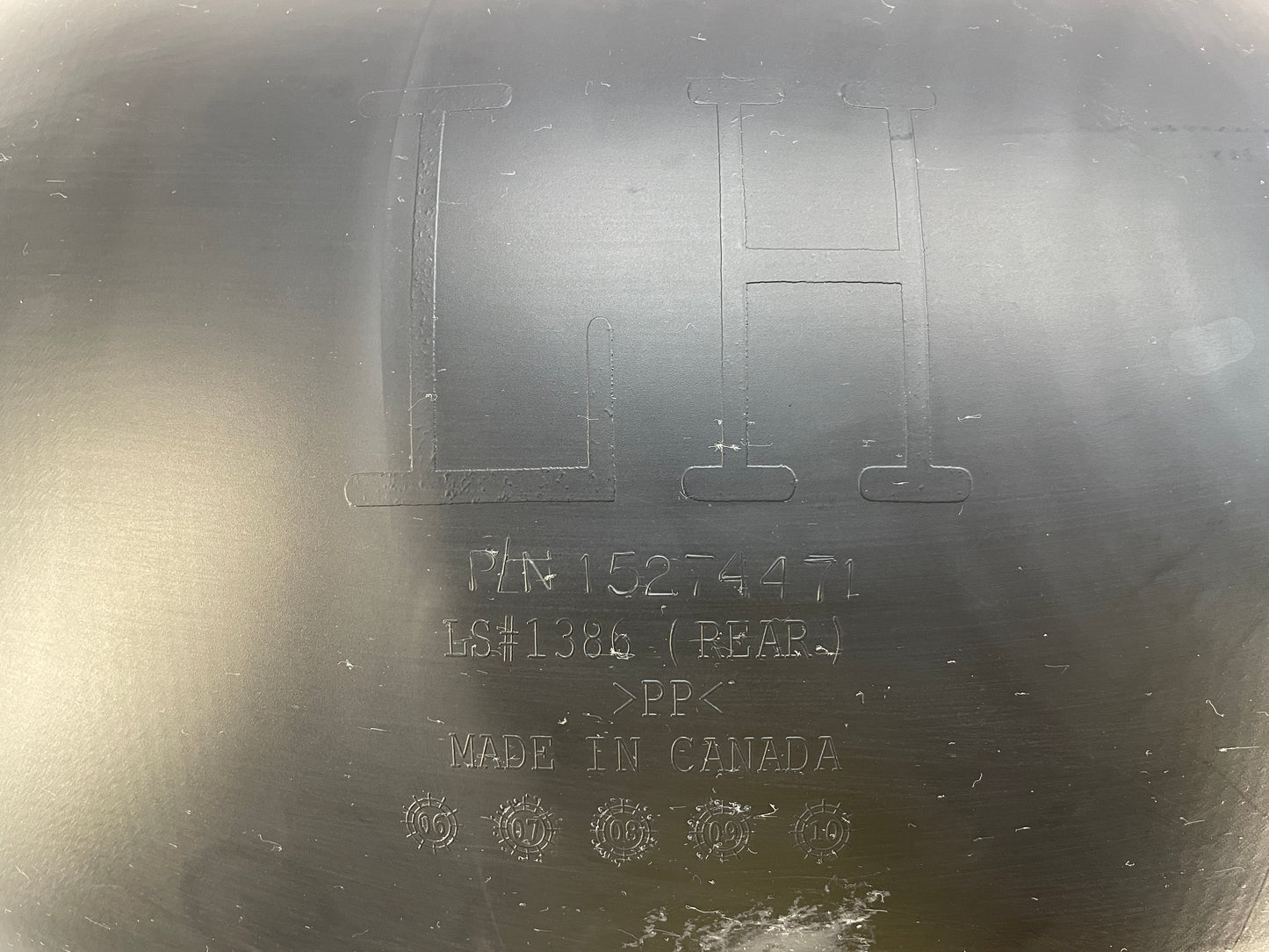 2010 Cadillac CTS-V Sedan LH Driver Rear Fender Wheel House Well Liner OEM