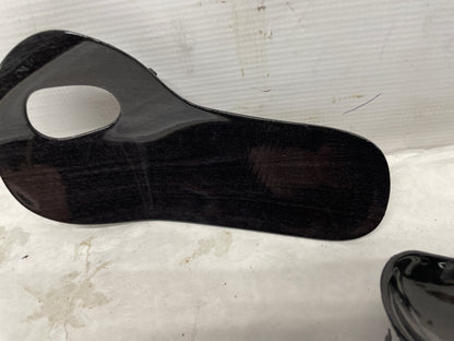 2005 Chevy Avalanche Front and Rear Exterior Door Handle Trim OEM - Day's Parts Yard