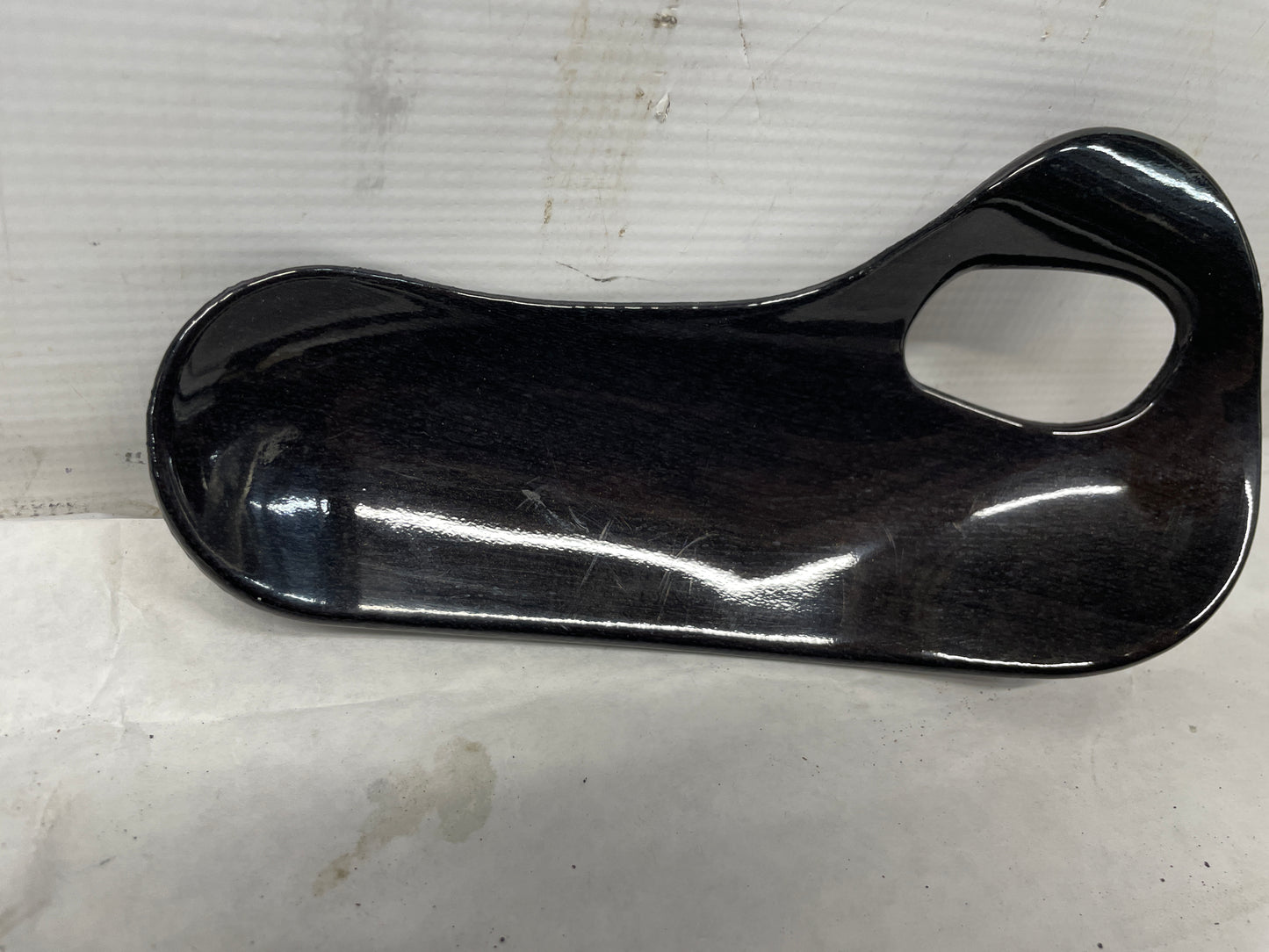2005 Chevy Avalanche Front and Rear Exterior Door Handle Trim OEM - Day's Parts Yard