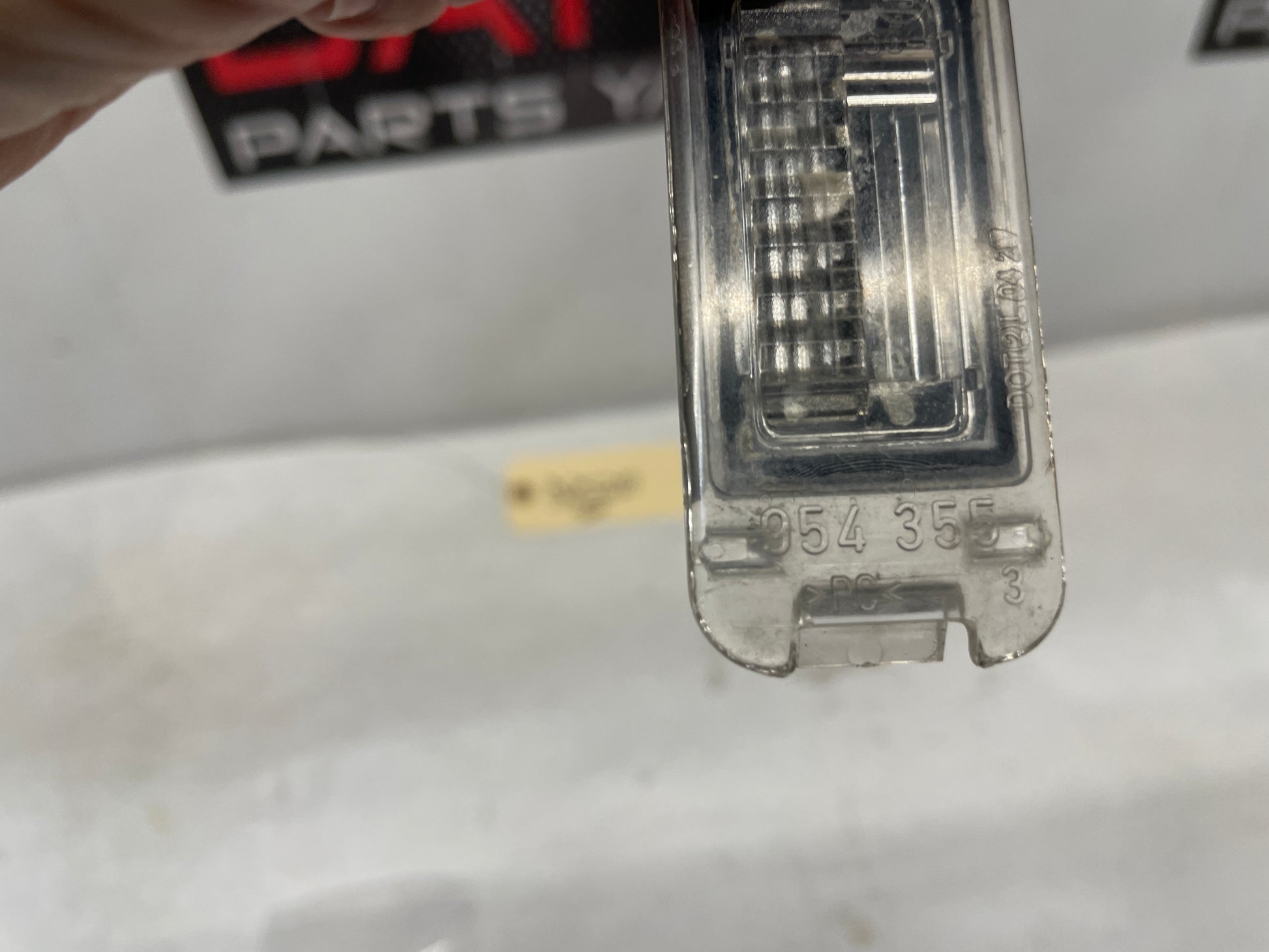 2006 Pontiac License Plate Tag Light Lamp Set OEM - Day's Parts Yard