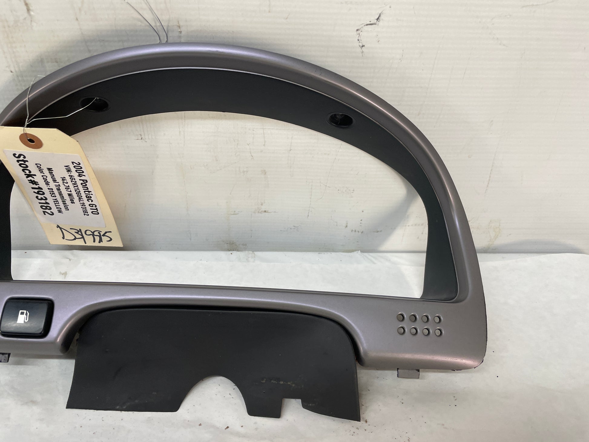 2004 Pontiac GTO Speedometer Gauge Cluster Bezel Trim Panel OEM - Day's Parts Yard