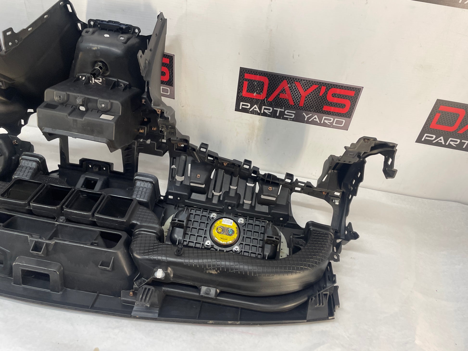 2014 Chevy SS Sedan Dash Pad Instrument Panel Cover OEM - Day's Parts Yard