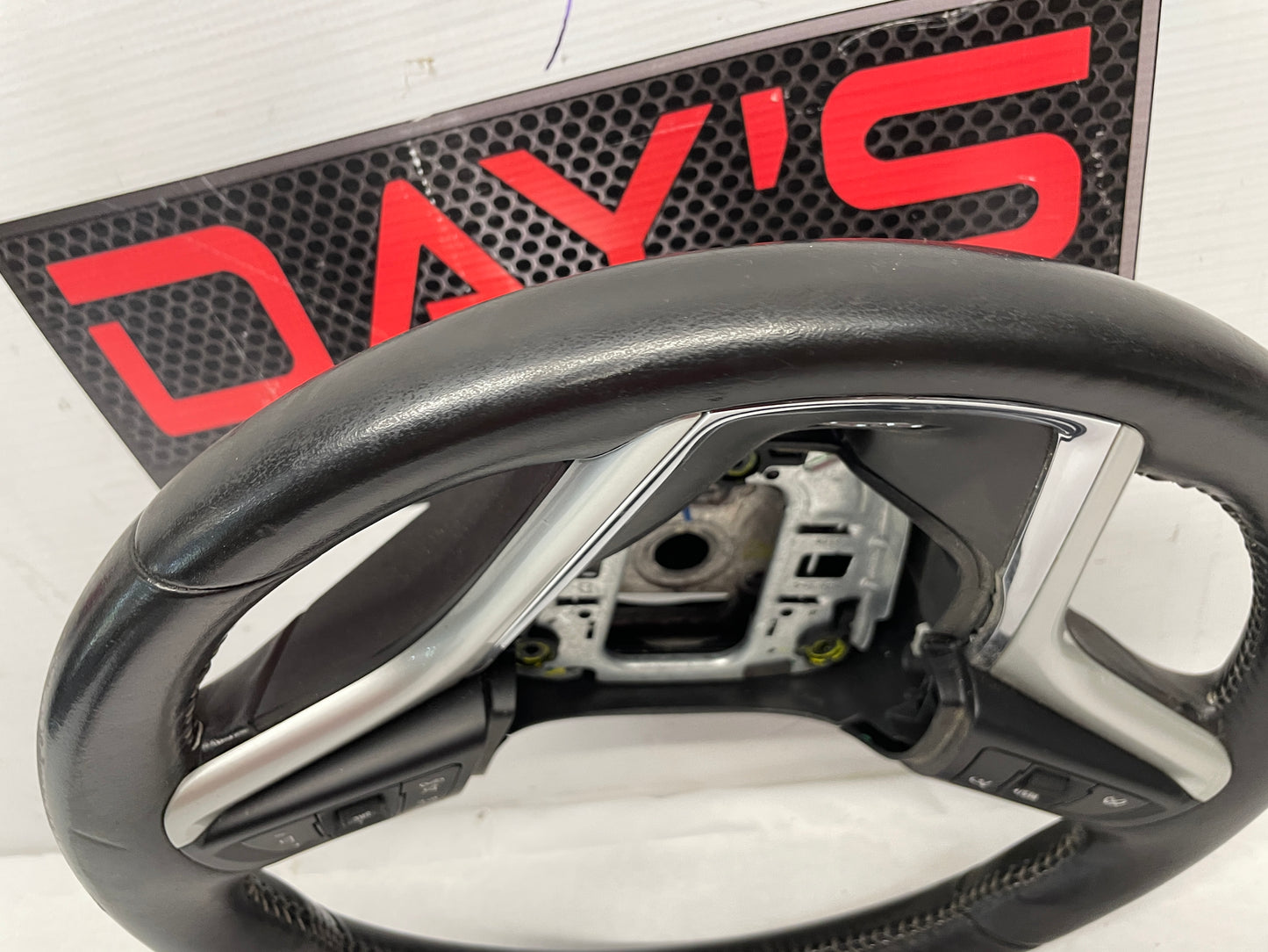 2015 Chevy Camaro SS Steering Wheel OEM