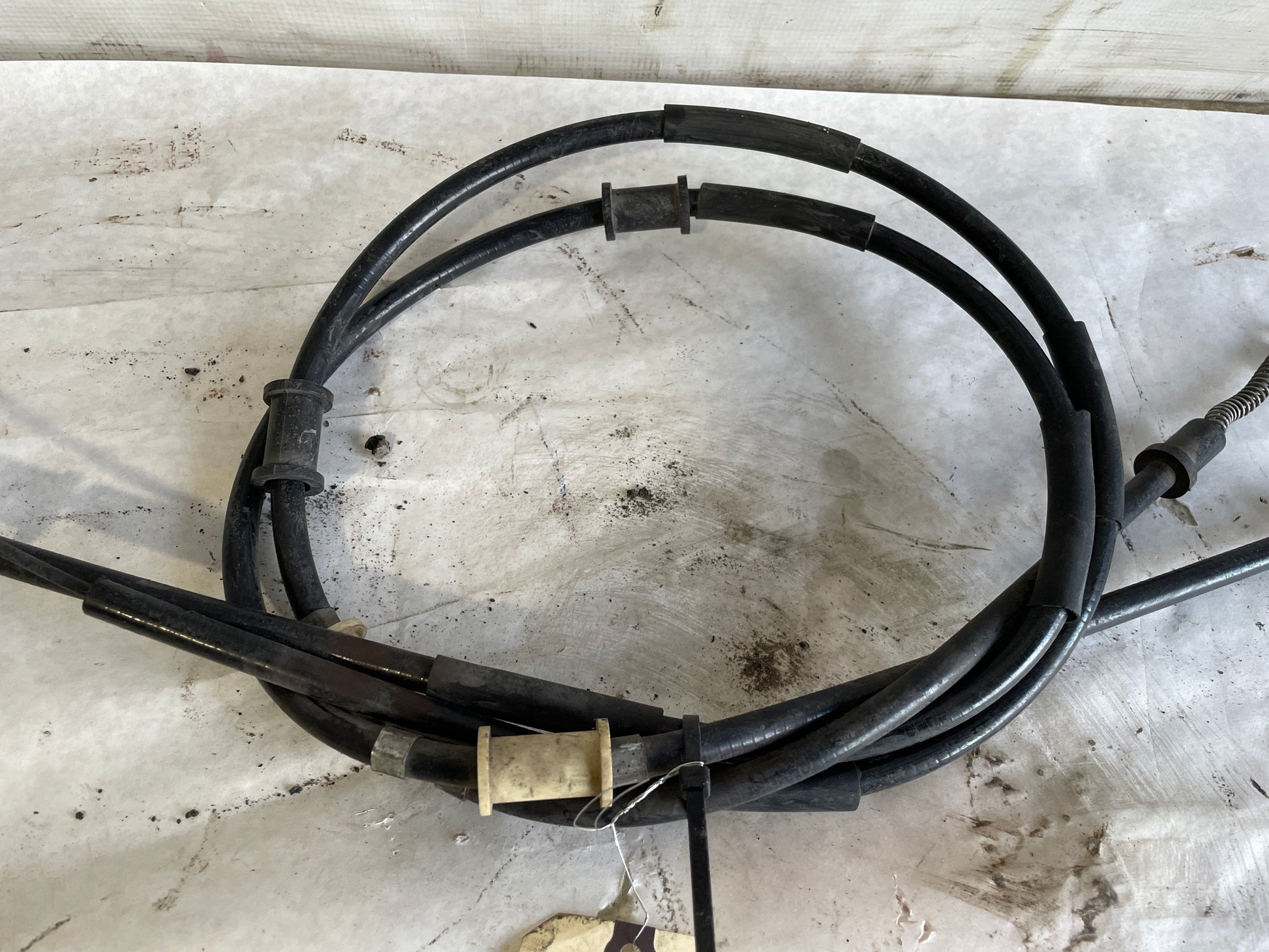 2010 Chevy Camaro SS Emergency Parking Brake Cable Line OEM - Day's Parts Yard