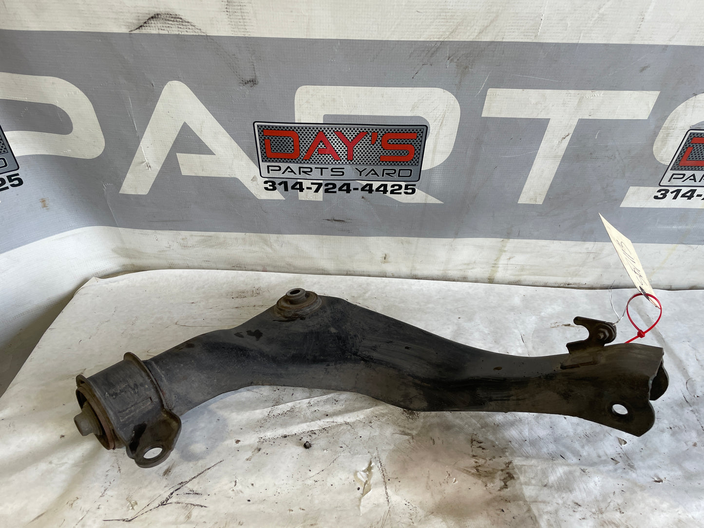2010 Chevy Camaro SS RH Passenger Rear Upper Control Arm OEM