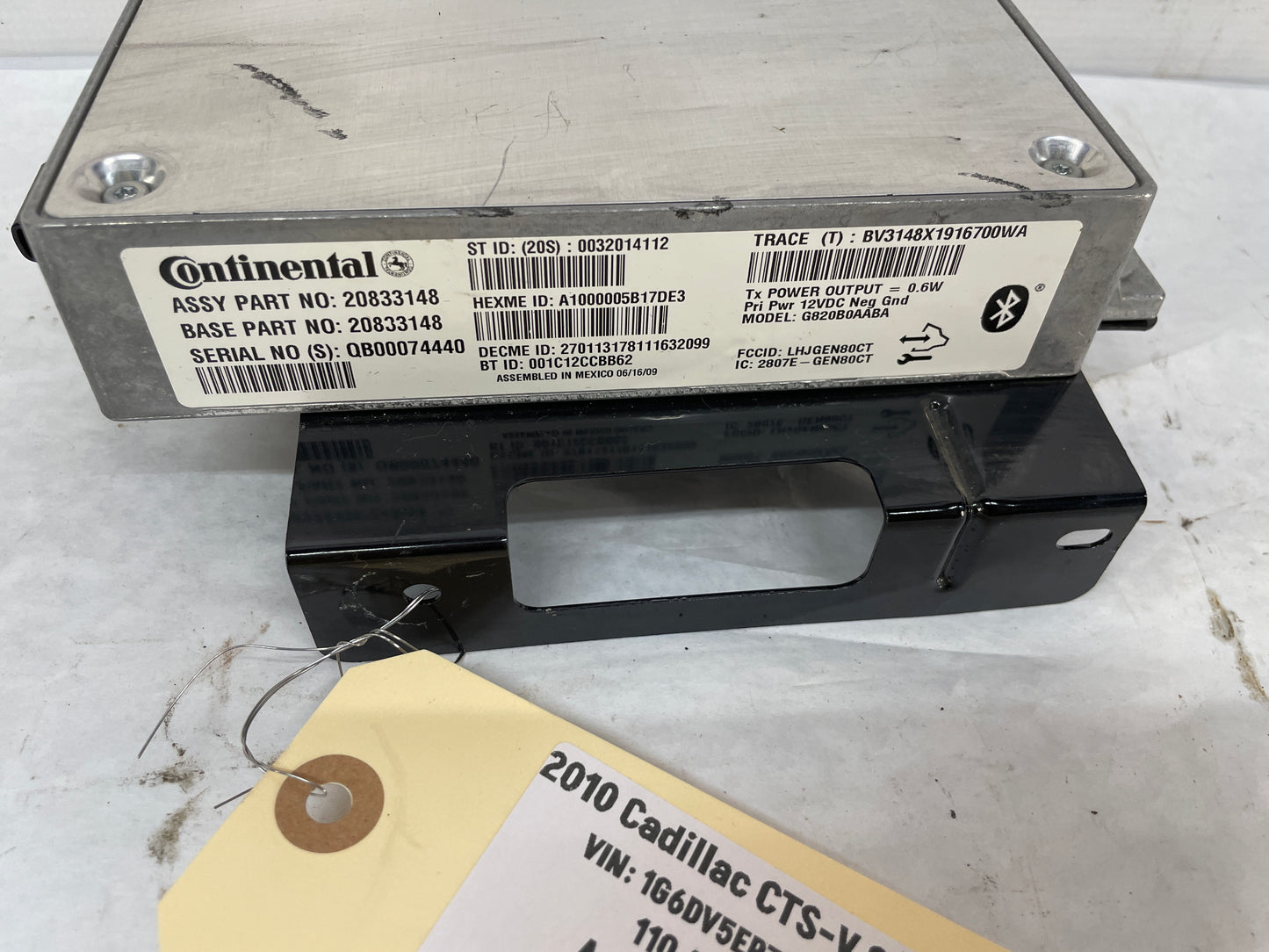 2010 Cadillac CTS-V Sedan Navigation Communication Control Module w/ Bracket OEM