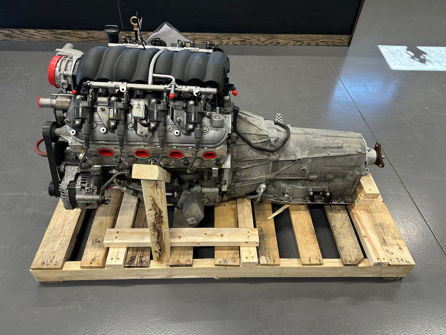 6.2L LS3 Engine 6L80 Automatic Transmission Drivetrain Pullout 415HP - Day's Parts Yard