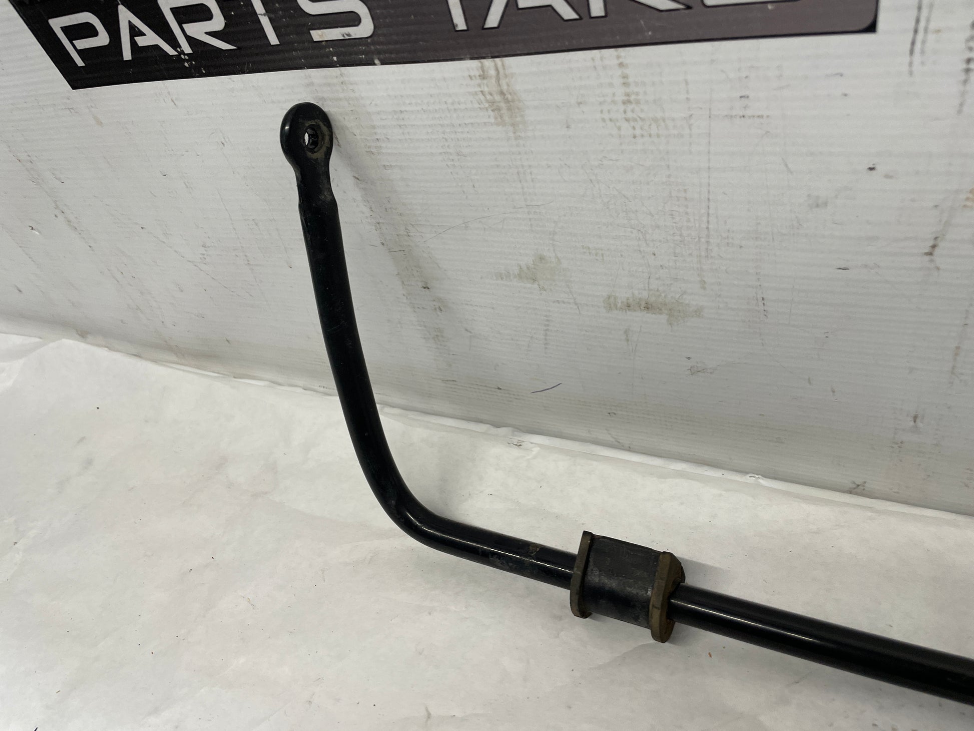 2006 Pontiac GTO Rear Suspension Stabilizer Sway Bar OEM - Day's Parts Yard