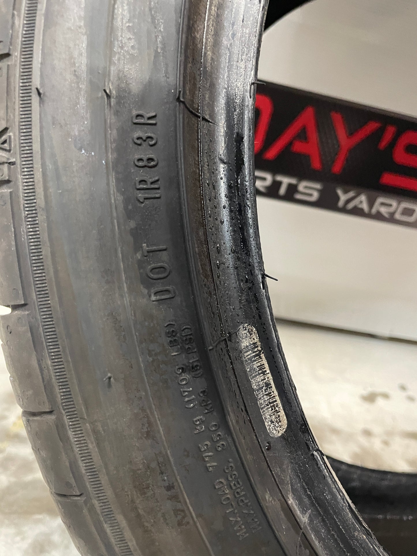 Falken Azenis FK460 A/S 285/35ZR19 Tire
