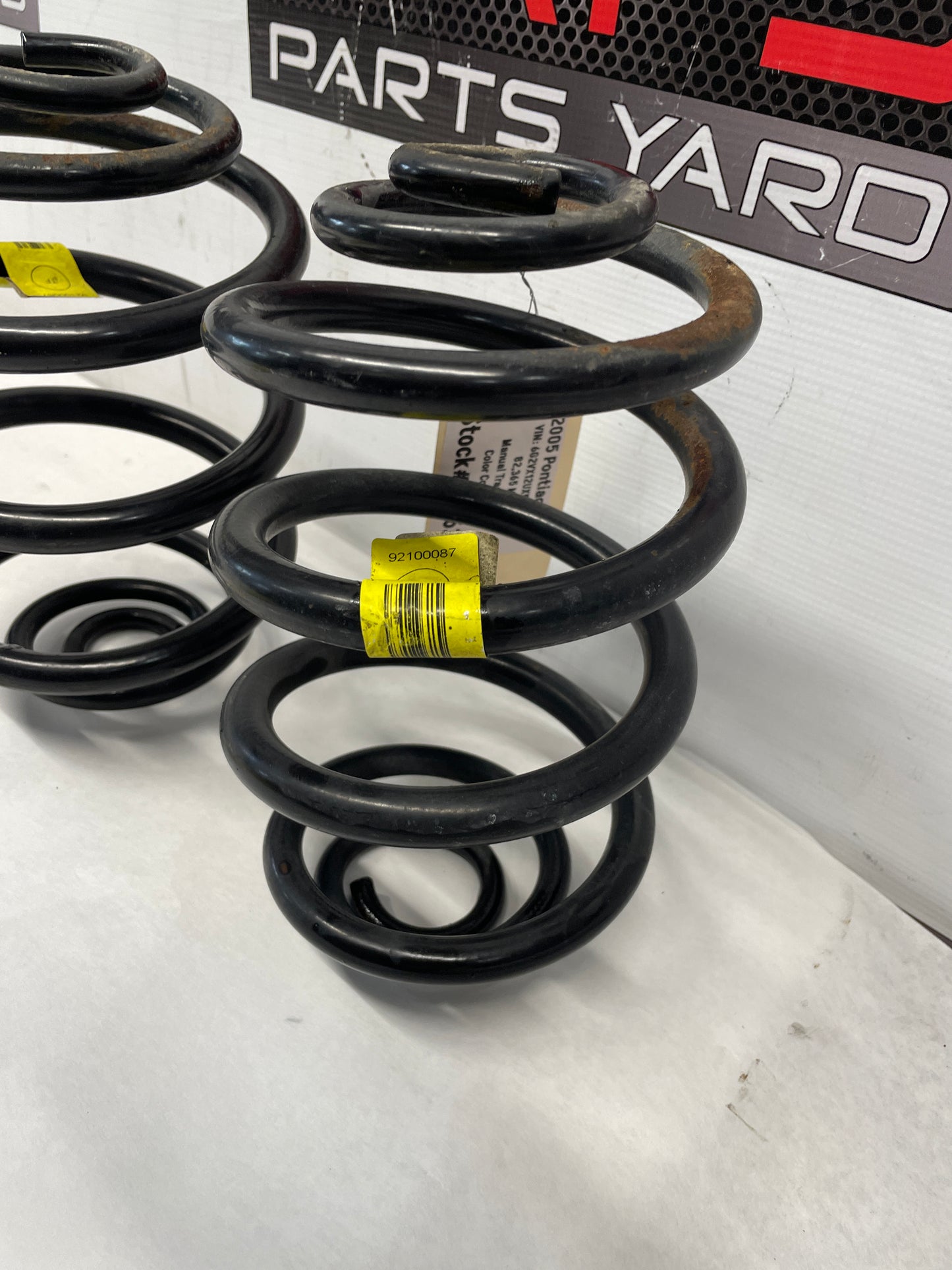 2005 Pontiac GTO Rear Coil Springs RH & LH OEM