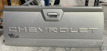 2005 Chevy Avalanche Tailgate Tail Gate OEM - Day's Parts Yard