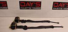 2006 Pontiac GTO RH & LH Front Seatbelt Retractors OEM - Day's Parts Yard