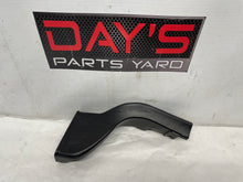 2006 Pontiac GTO Center Console HVAC Air Vent Duct Tube OEM - Day's Parts Yard
