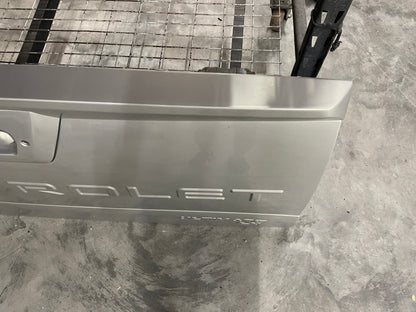 2005 Chevy Avalanche Tailgate Tail Gate OEM - Day's Parts Yard
