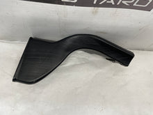 2006 Pontiac GTO Center Console HVAC Air Vent Duct Tube OEM - Day's Parts Yard
