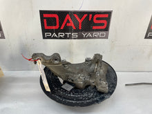 2014 Chevy SS Sedan RH Passenger Front Spindle Hub Knuckle Wheel Bearing Assembly OEM - Day's Parts Yard