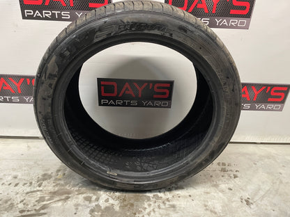 Falken Azenis FK460 A/S 255/40ZR19 Tire