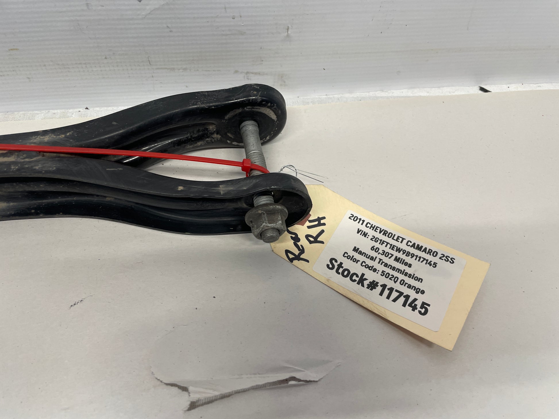 2011 Chevy Camaro 2SS RH Passenger Rear Lower Control Trailing Arm OEM - Day's Parts Yard