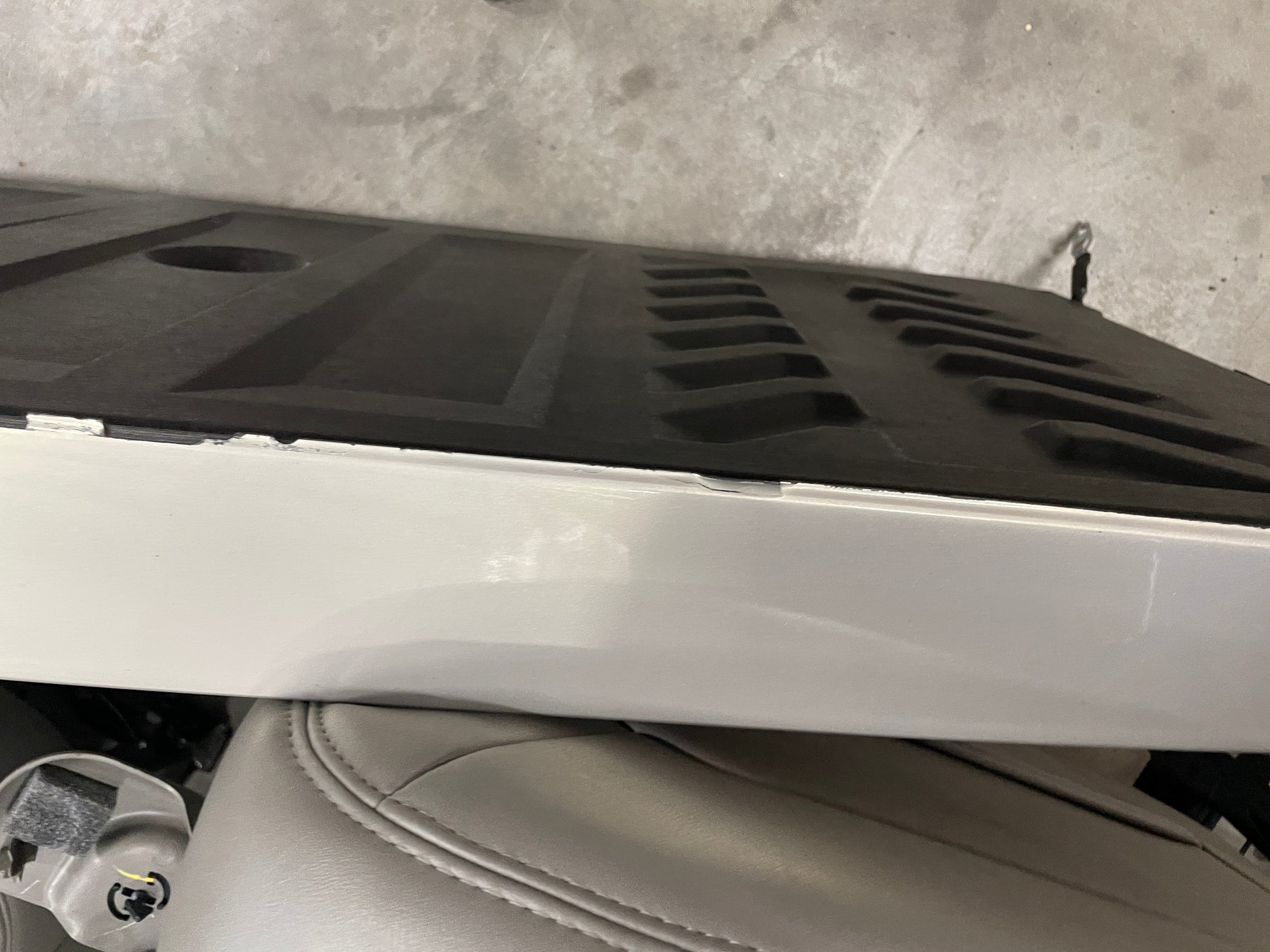 2005 Chevy Avalanche Tailgate Tail Gate OEM - Day's Parts Yard