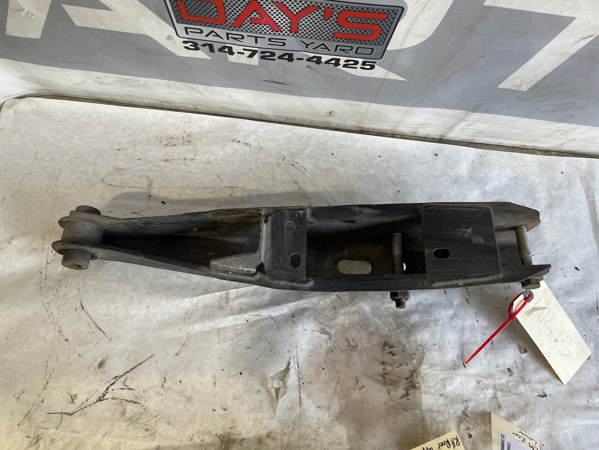 2010 Chevy Camaro SS Rear RH Passenger Lower Control Arm OEM - Day's Parts Yard
