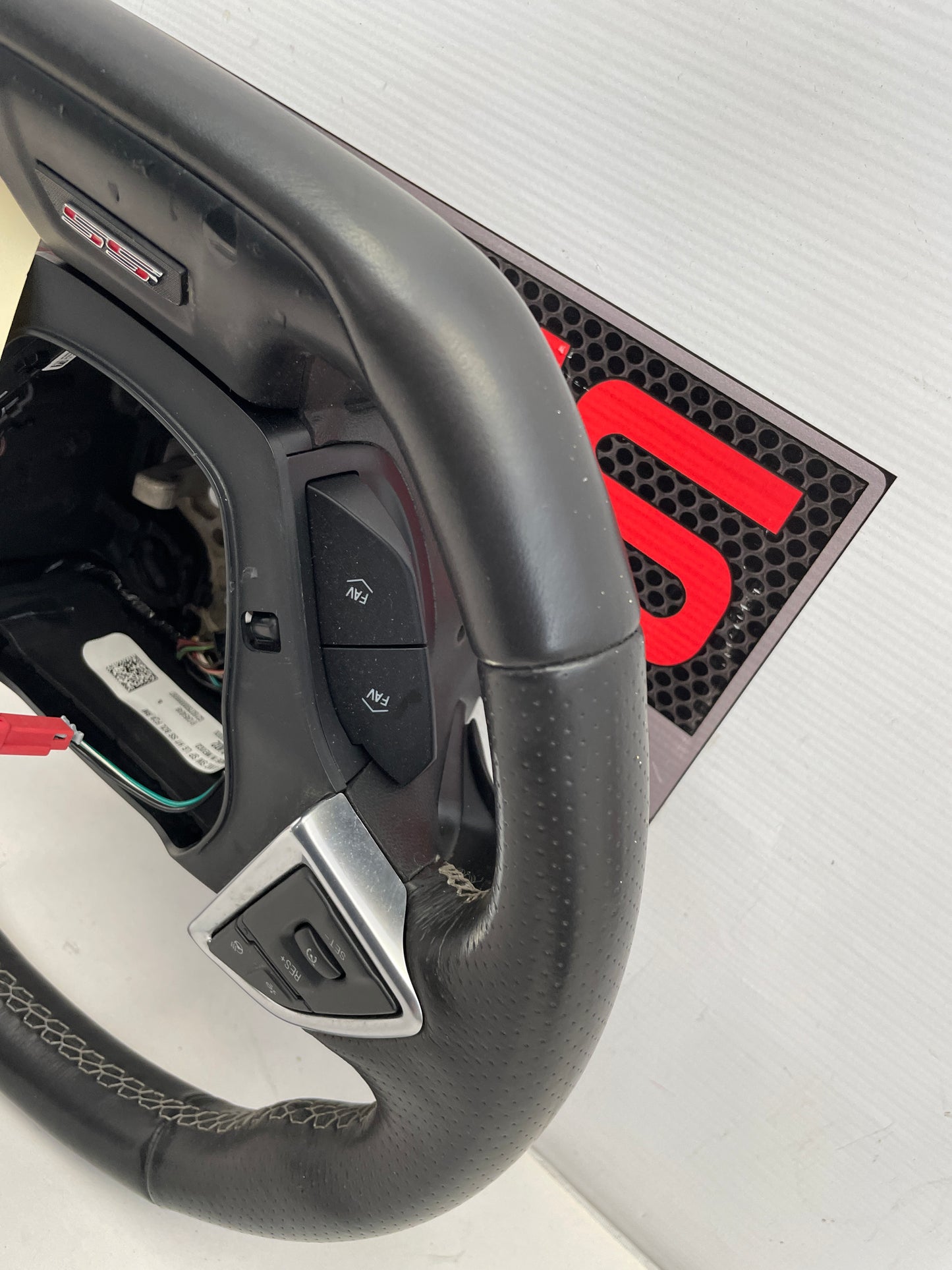 2019 Chevy Camaro SS Steering Wheel OEM