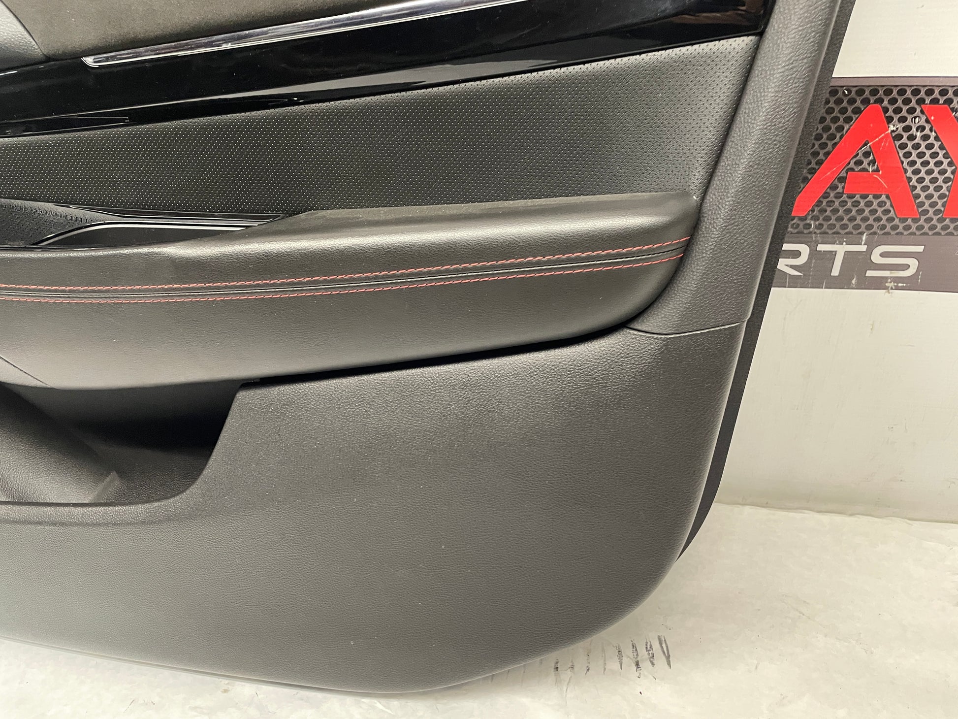 2015 Chevy SS Sedan RH Passenger Front Interior Door Panel Trim OEM - Day's Parts Yard