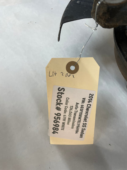 2014 Chevy SS Sedan LH Driver Rear Suspension Spindle Knuckle Hub Assembly OEM - Day's Parts Yard