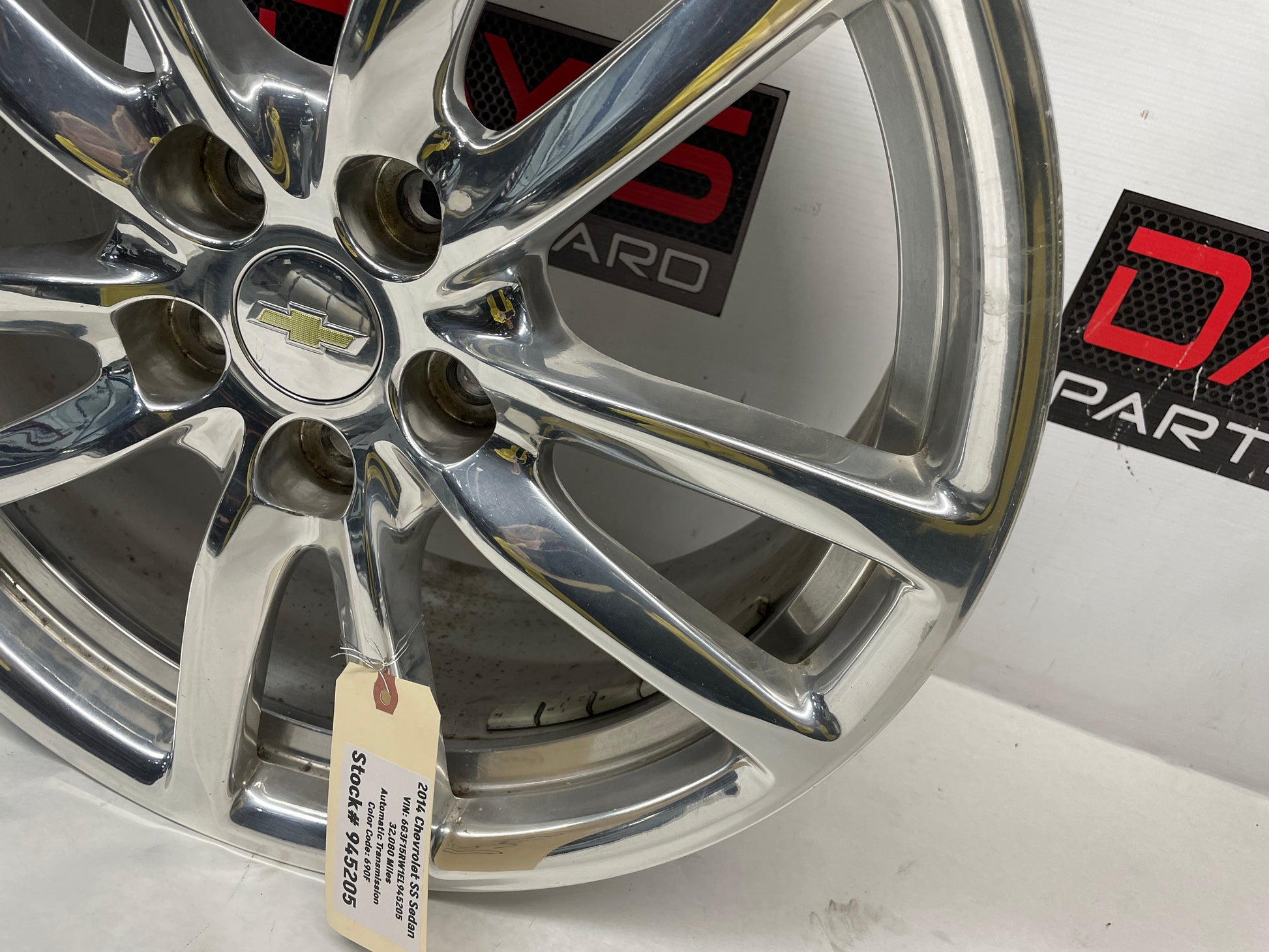 2014 Chevy SS Sedan Factory OEM Rear Wheel 19X9 - Day's Parts Yard
