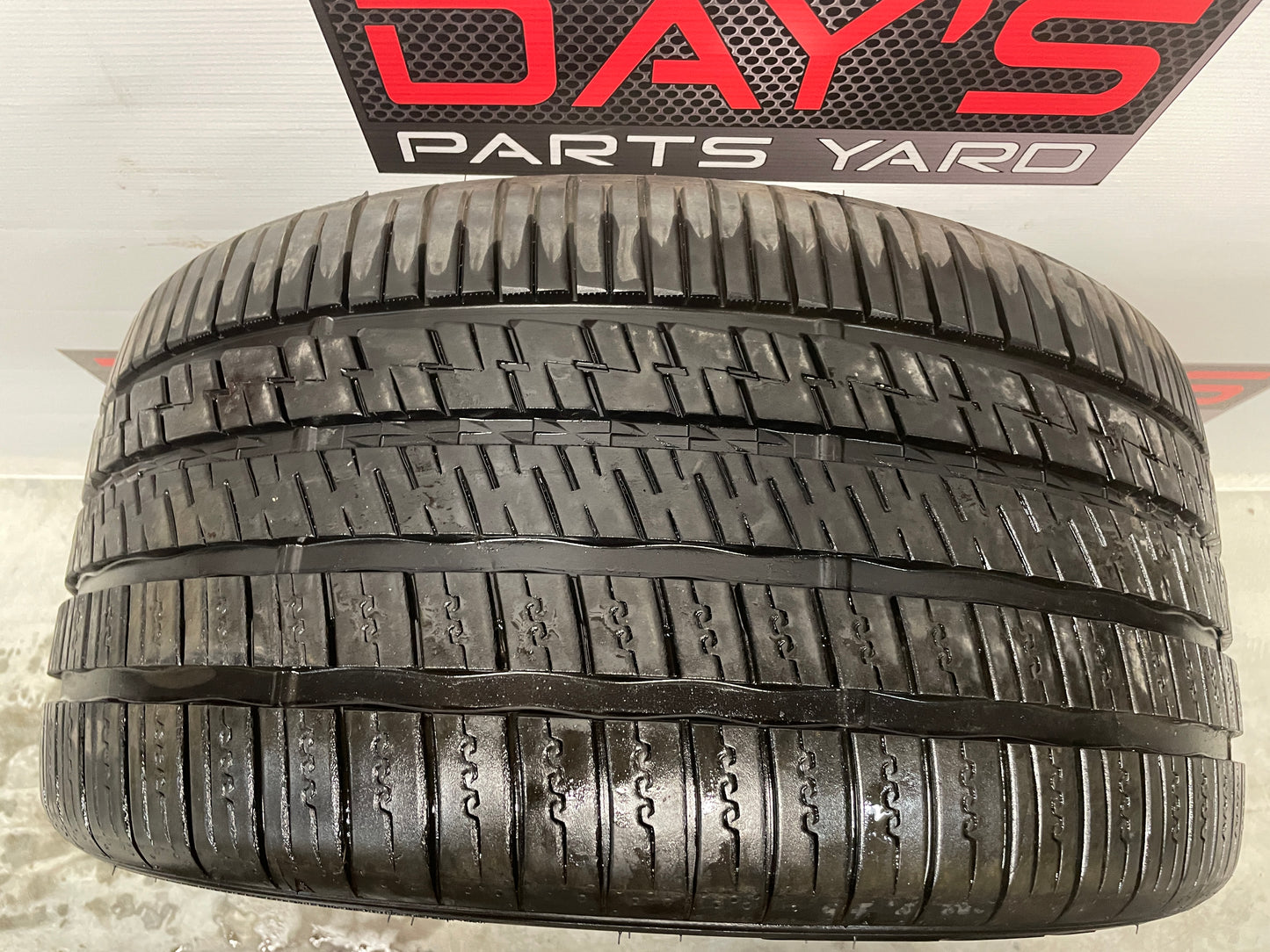 Falken Azenis FK460 A/S 255/40ZR19 Tire