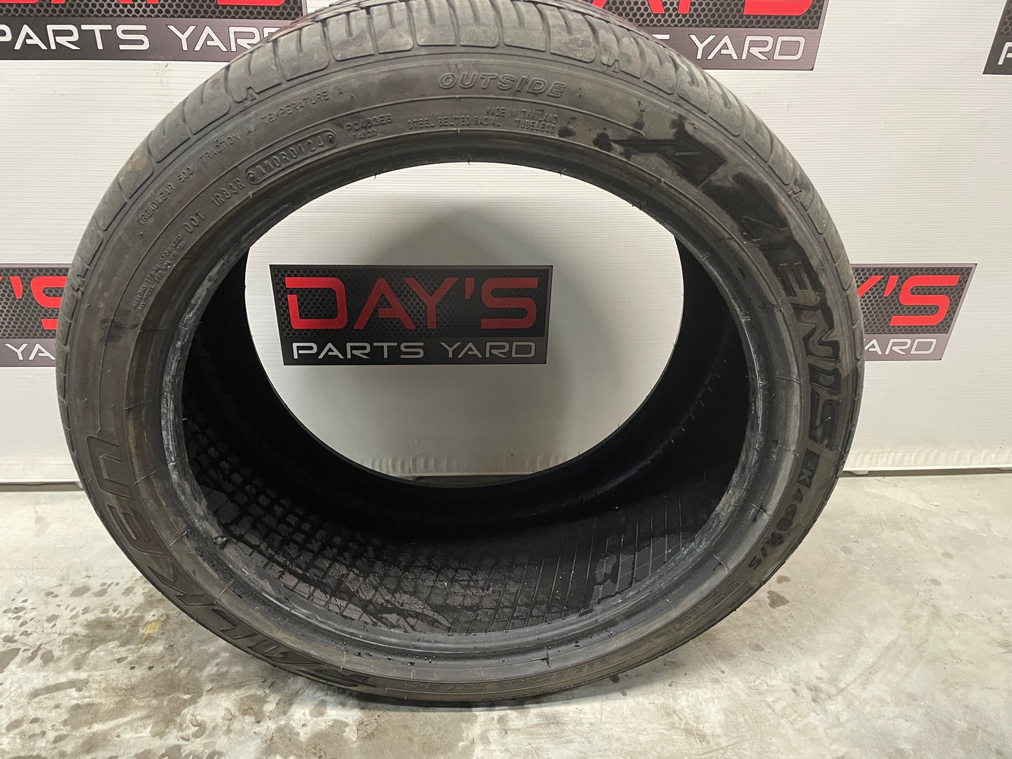 Falken Azenis FK460 A/S 255/40ZR19 Tire