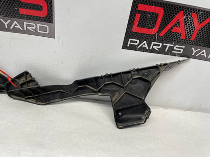 2015 Chevy Camaro SS RH & LH Rear Bumper Guide Bracket Support OEM