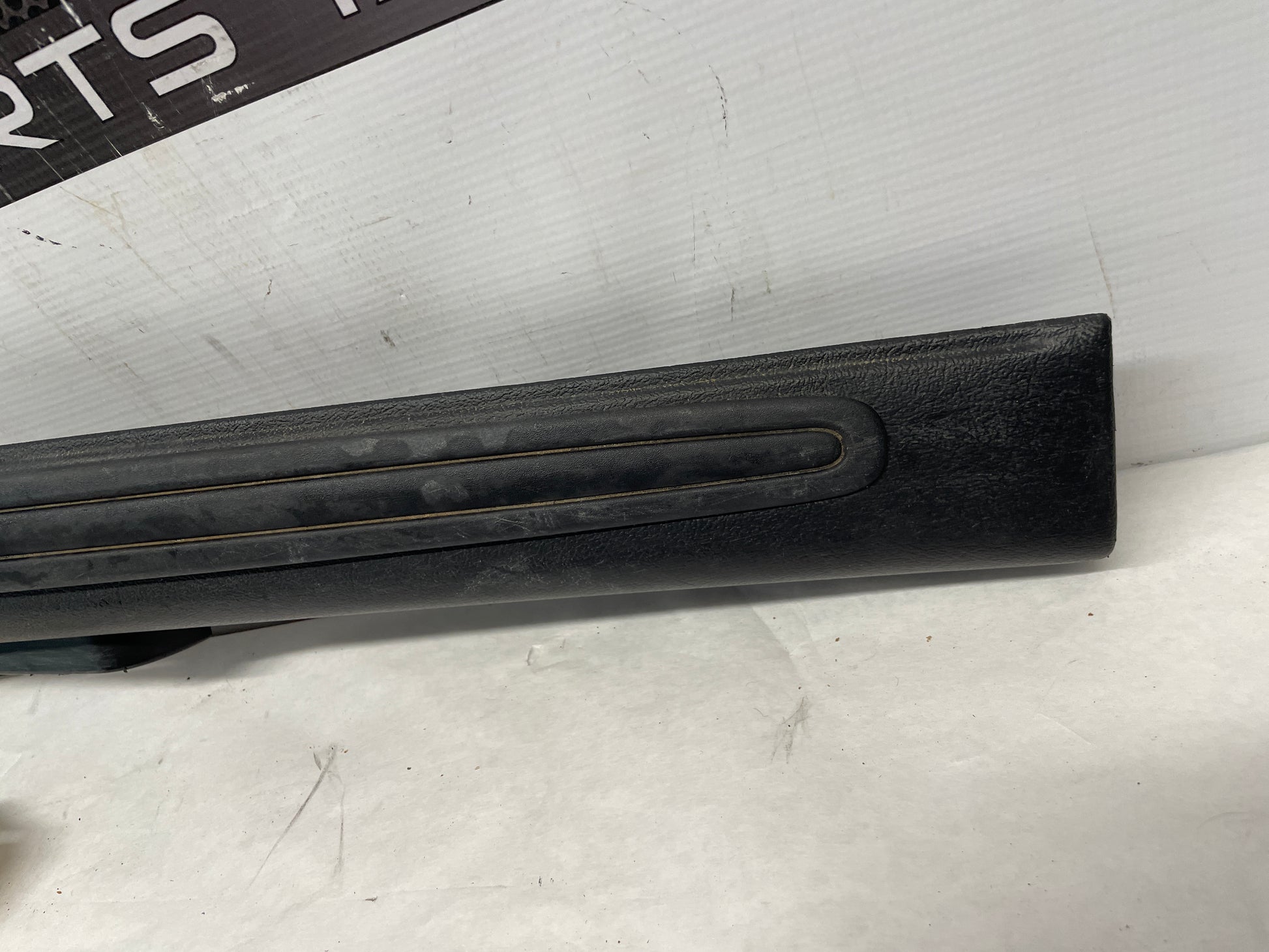 2006 Pontiac GTO LH Driver Interior Sill Carpet Retainer Trim Cover Panel OEM - Day's Parts Yard