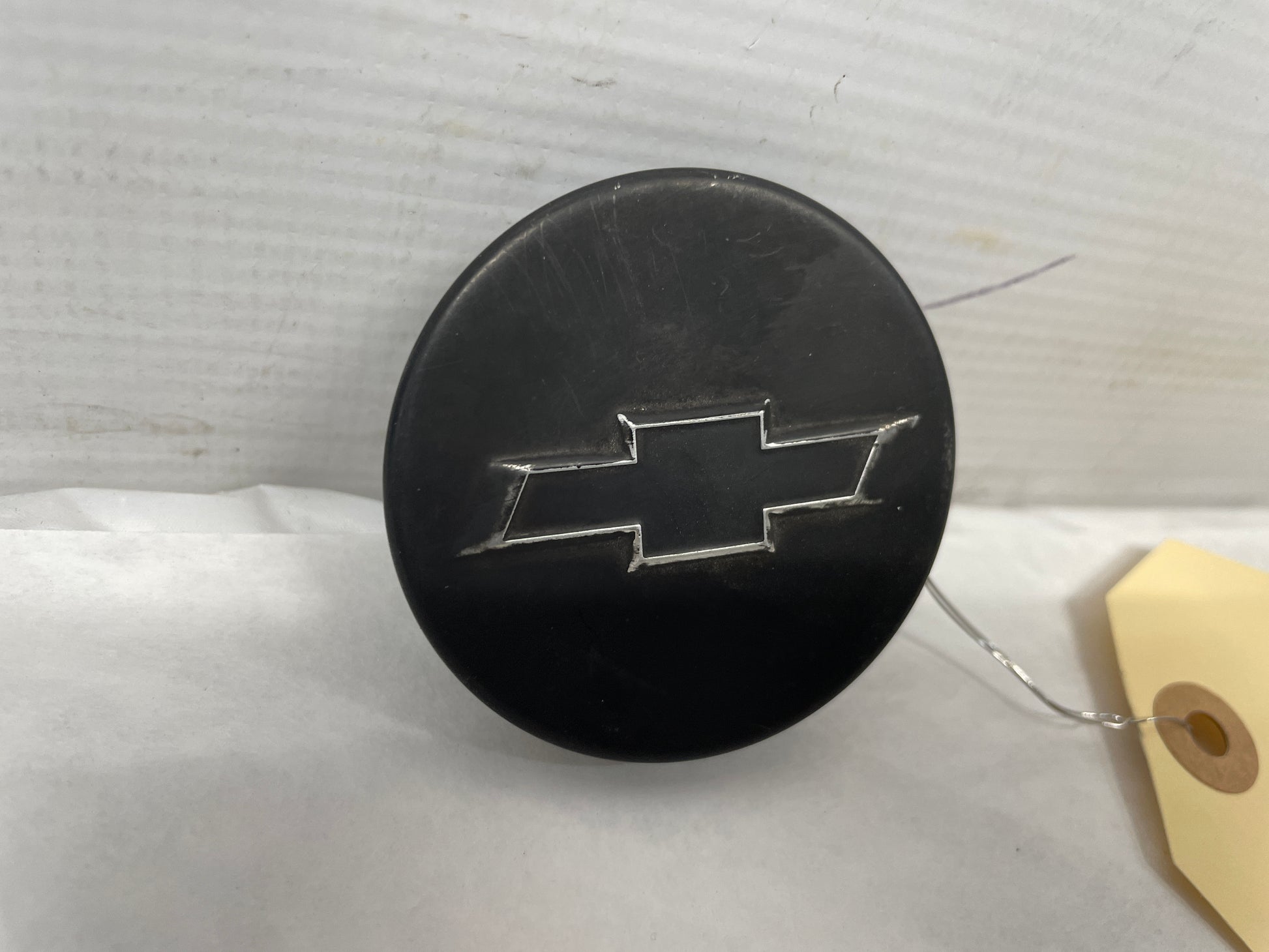 2011 Chevy Camaro SS Center Cap OEM - Day's Parts Yard