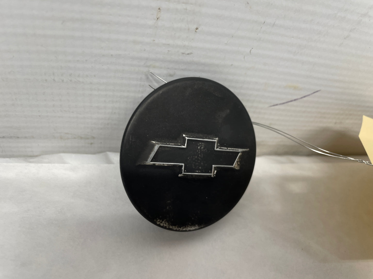 2011 Chevy Camaro SS Center Cap OEM - Day's Parts Yard