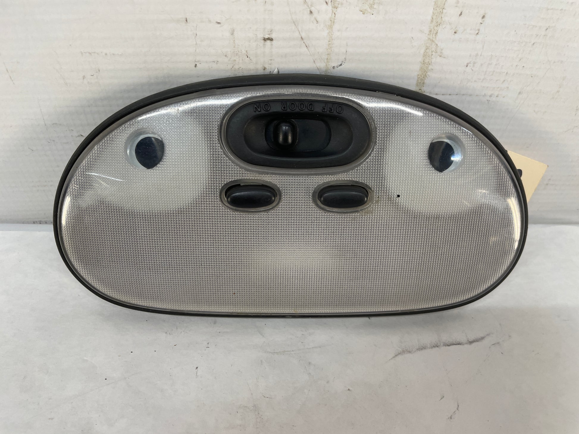 2004 Pontiac GTO Over Head Overhead Dome Reading Light Lamp OEM - Day's Parts Yard