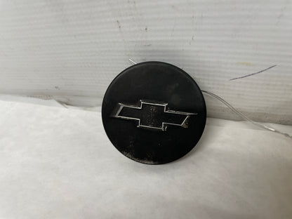 2011 Chevy Camaro SS Center Cap OEM - Day's Parts Yard