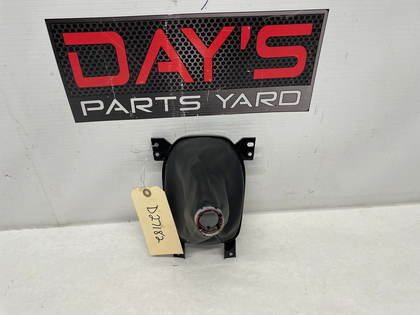 2015 Chevy Camaro SS Shifter Boot Black Leather OEM