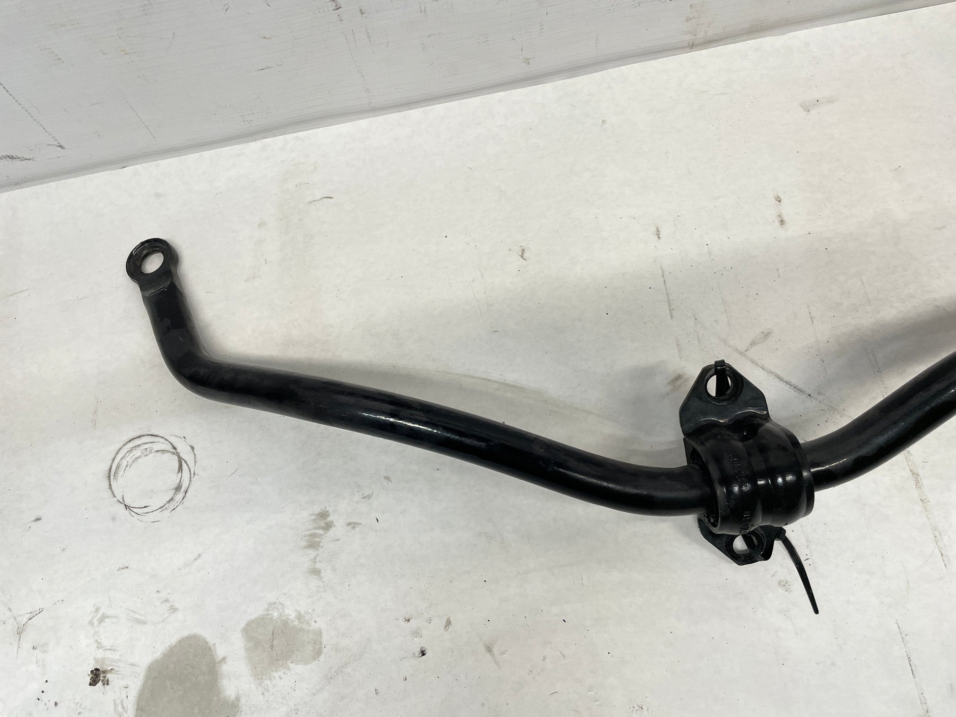 2017 Chevy SS Sedan Rear Suspension Sway Bar OEM - Day's Parts Yard