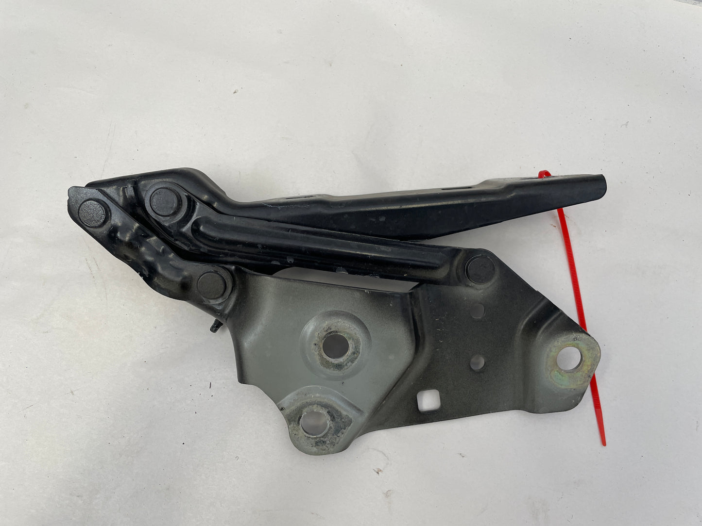 2019 Chevy Camaro SS RH & LH Hood Hinges OEM