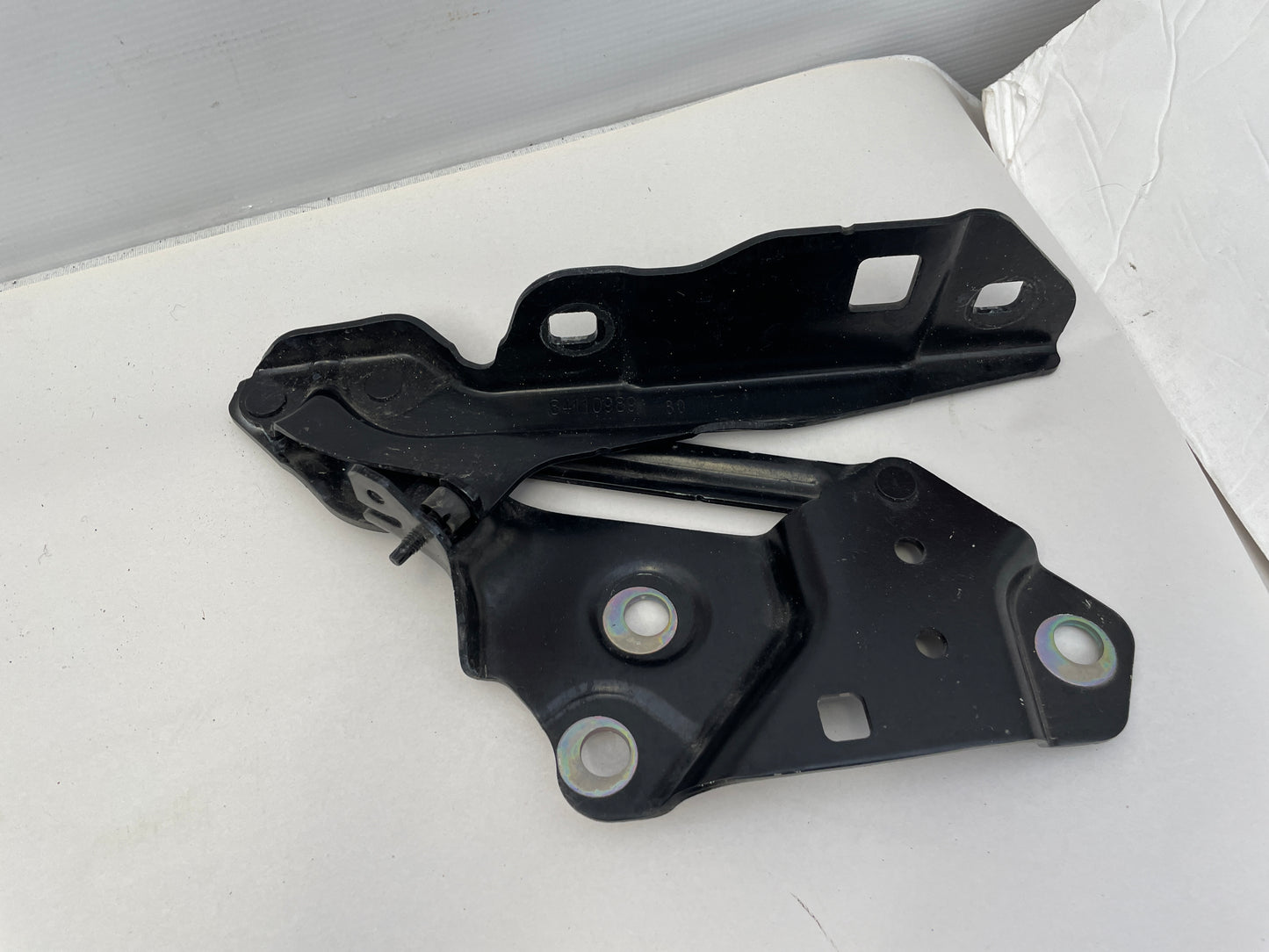 2019 Chevy Camaro SS RH & LH Hood Hinges OEM