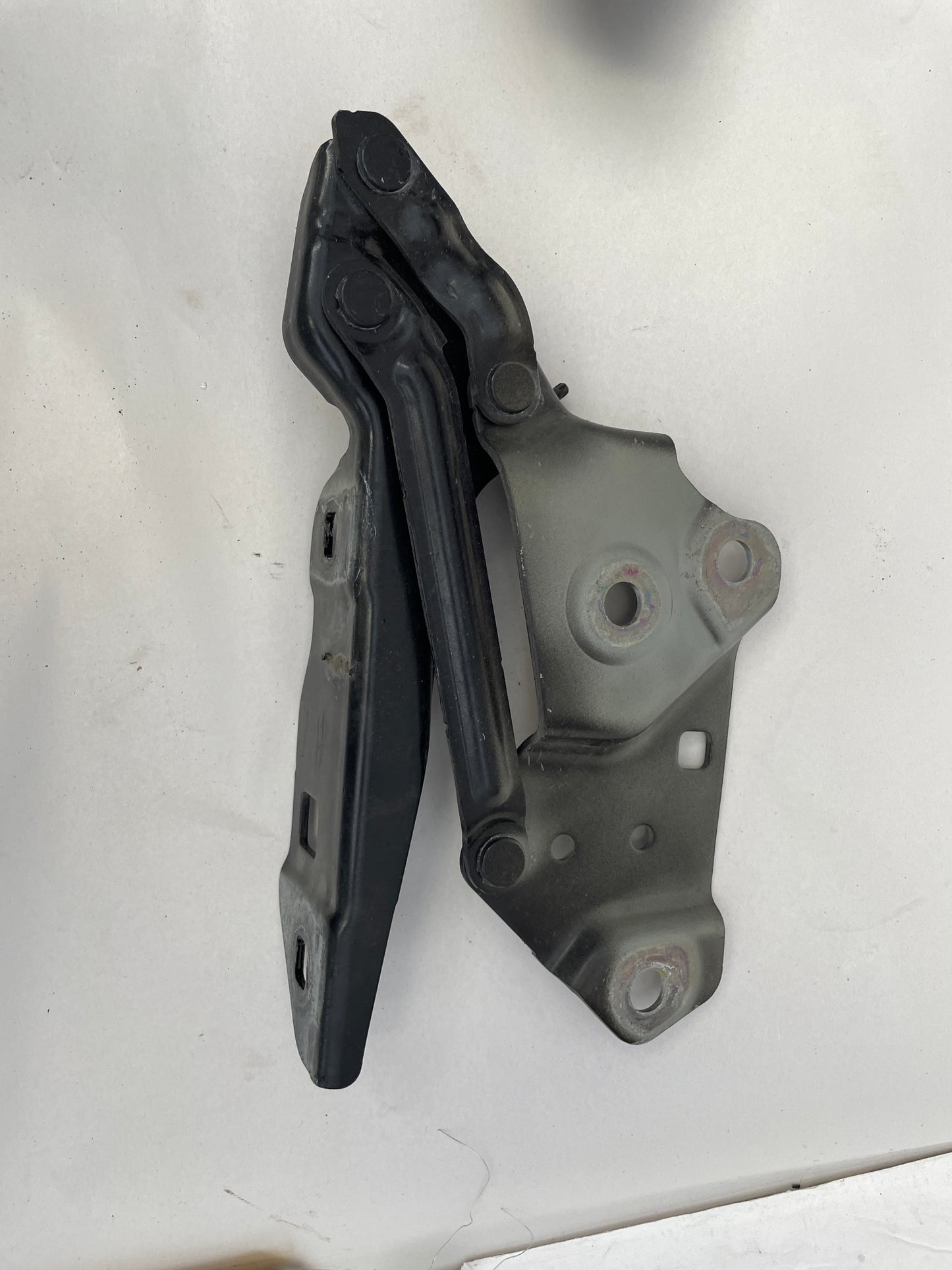2019 Chevy Camaro SS RH & LH Hood Hinges OEM