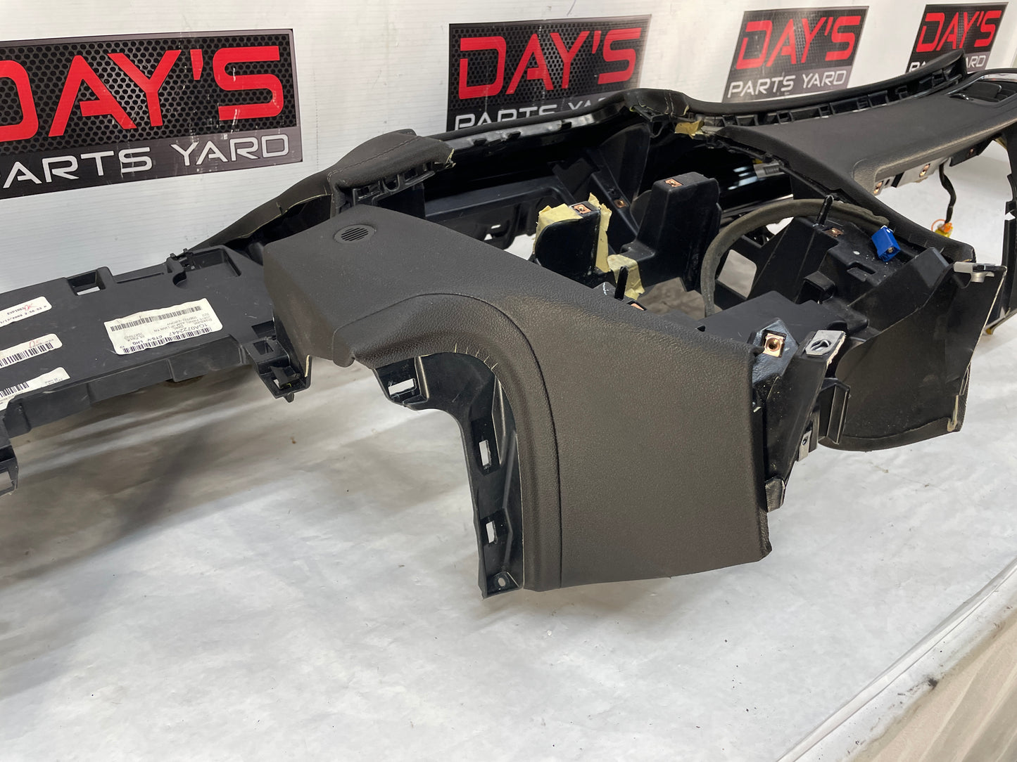 2010 Cadillac CTS-V Sedan Dash Pad Board Instrument Panel Upper & Lower OEM