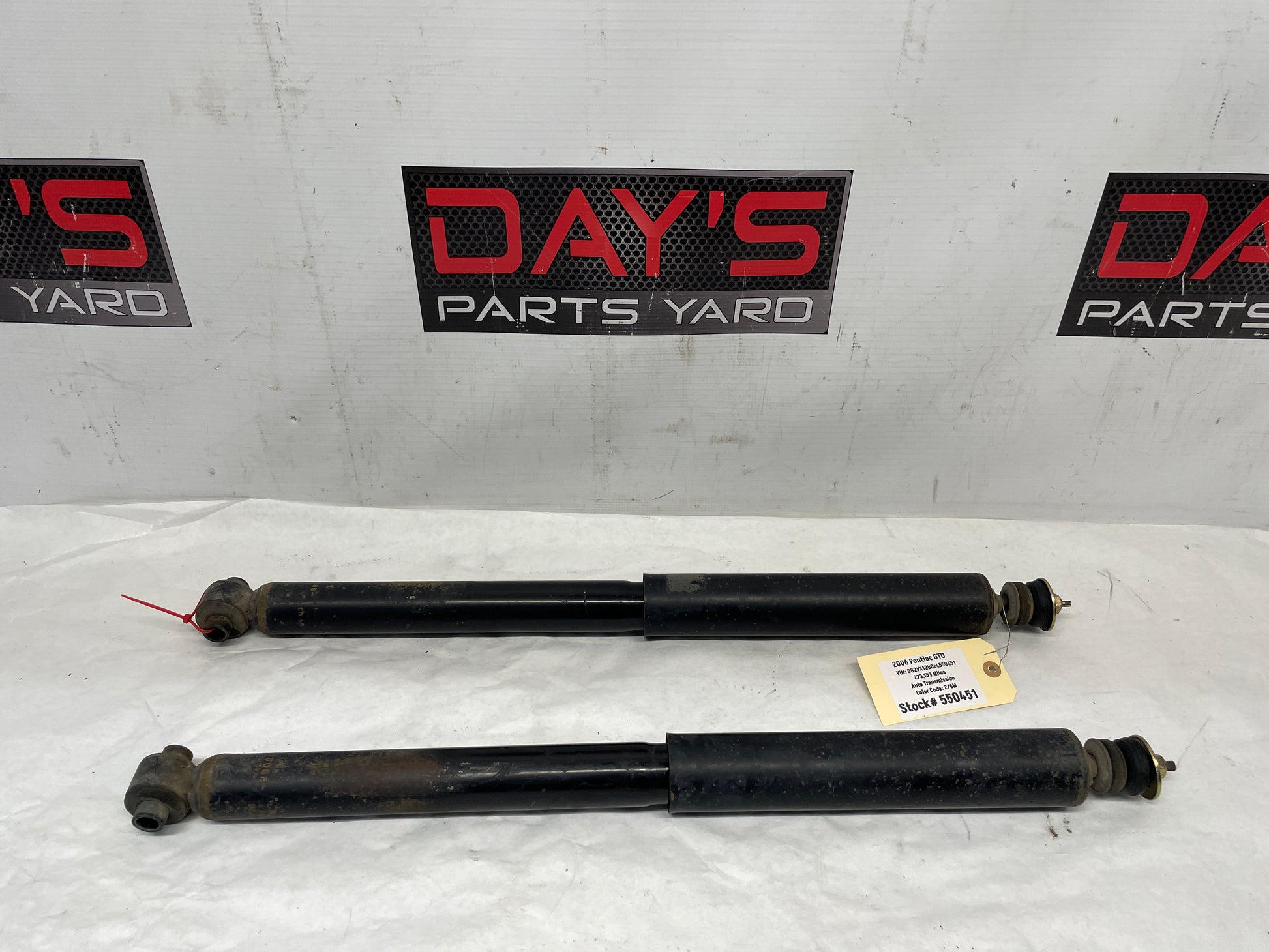 2006 Pontiac GTO RH & LH Rear Shock Strut Absorber OEM - Day's Parts Yard