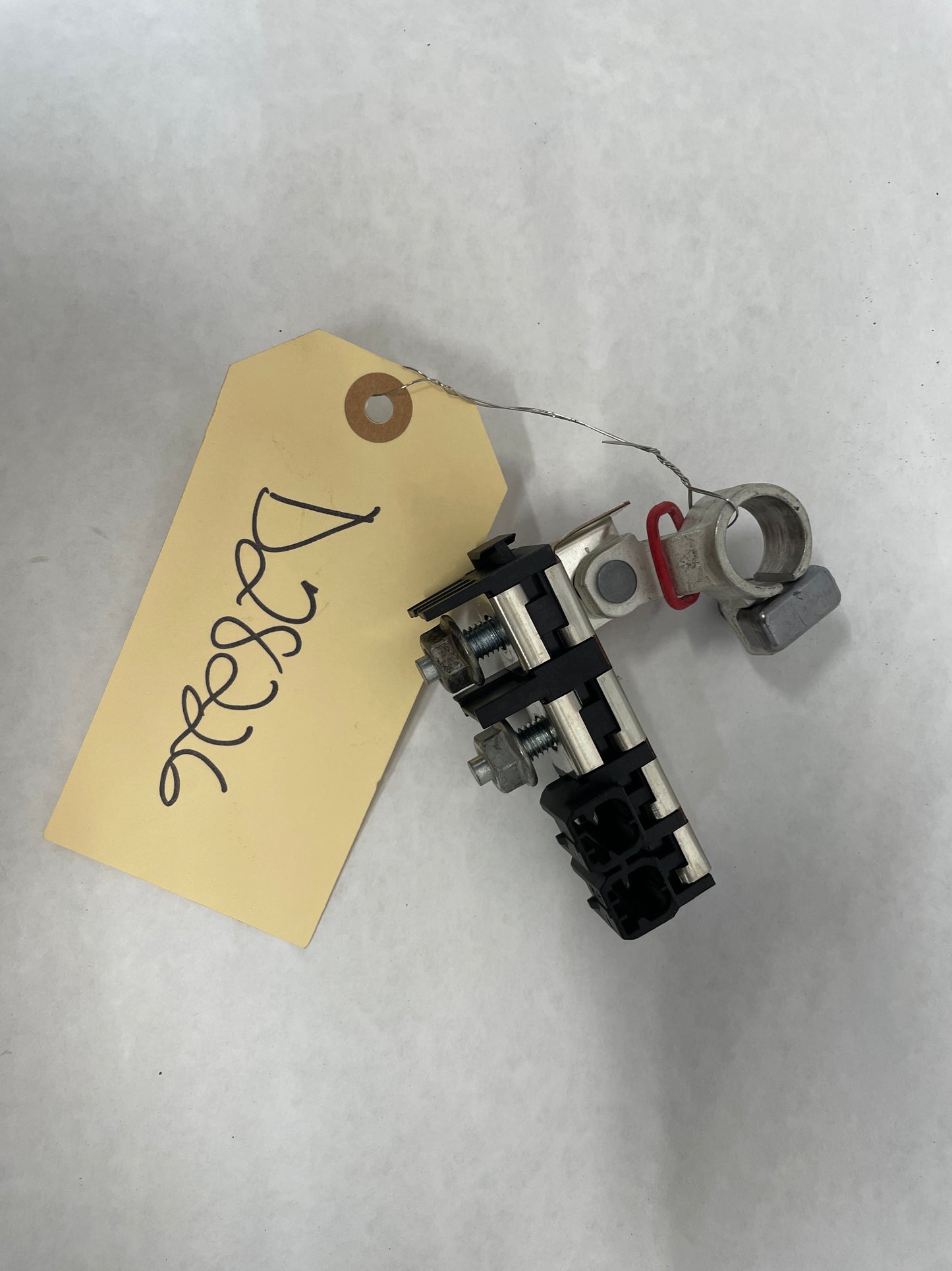 2019 Chevy Camaro SS Positive Battery Terminal Electric Fuse Block OEM - Day's Parts Yard