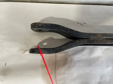 2009 Pontiac G8 GT / SS Sedan  Passenger Rear Suspension Trailing  Arm OEM - Day's Parts Yard