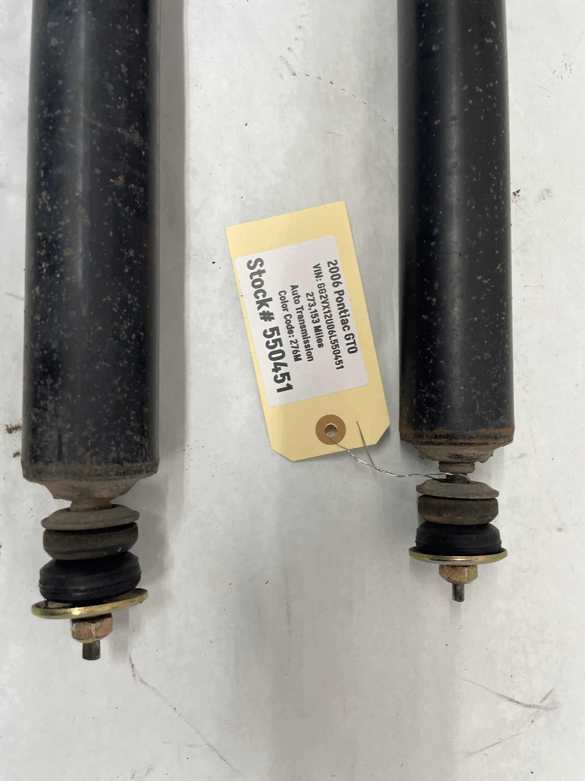 2006 Pontiac GTO RH & LH Rear Shock Strut Absorber OEM - Day's Parts Yard