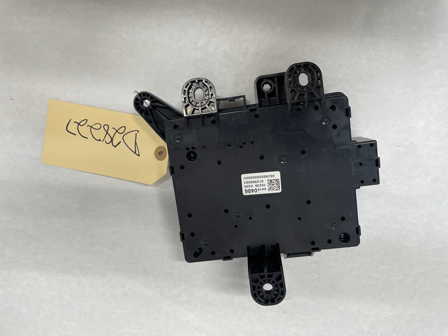 2019 Chevy Camaro SS Body Wiring Harness Junction Block OEM - Day's Parts Yard