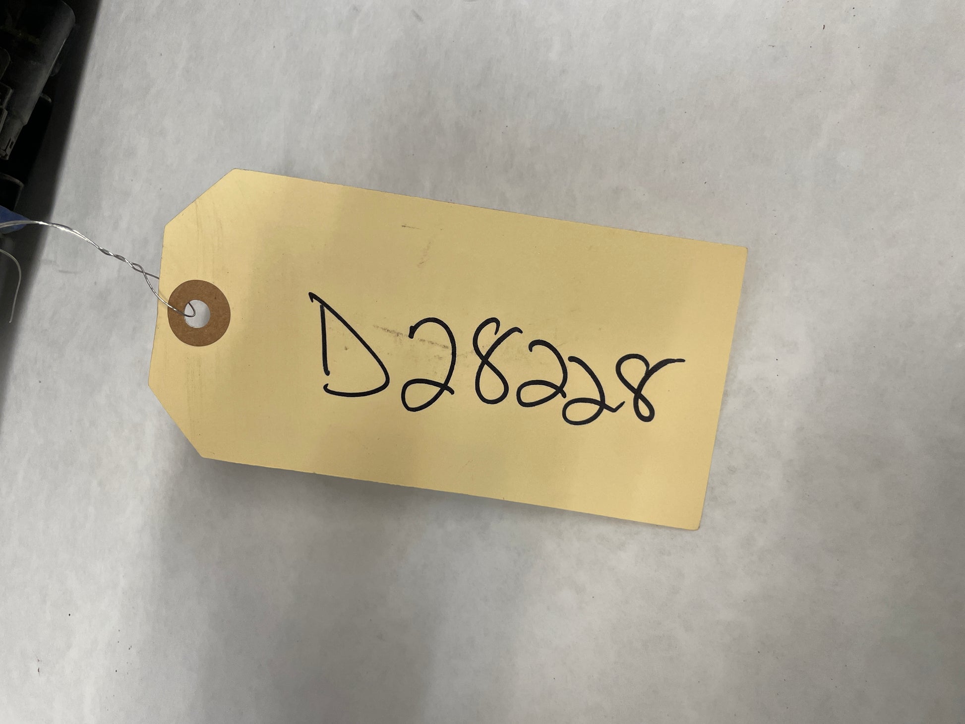 2019 Chevy Camaro LH Driver Taillight Tail Light Lamp OEM - Day's Parts Yard